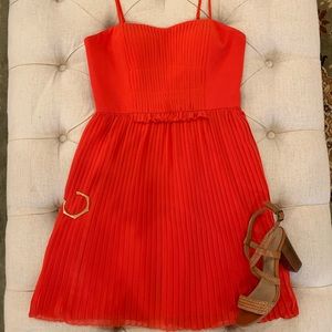 Delicate cocktail dress 🍁